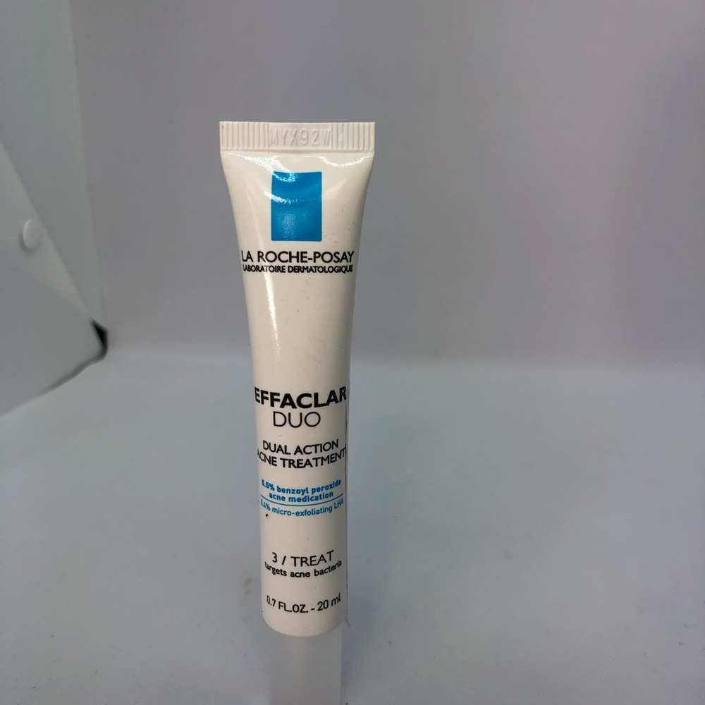La Roche Posay Effaclar Duo Dual Action Acne Treatment NEW